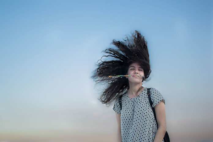 Na czym polega implantacja włosów i kiedy warto ją rozważyć?