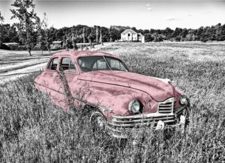 W jakiej lokalizacji grzejnika należy zamontować grzałkę elektryczna?